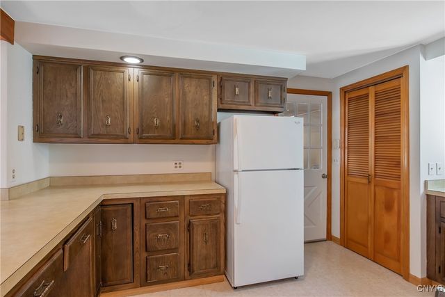 7197 Willow Road, Clay, NY 13212