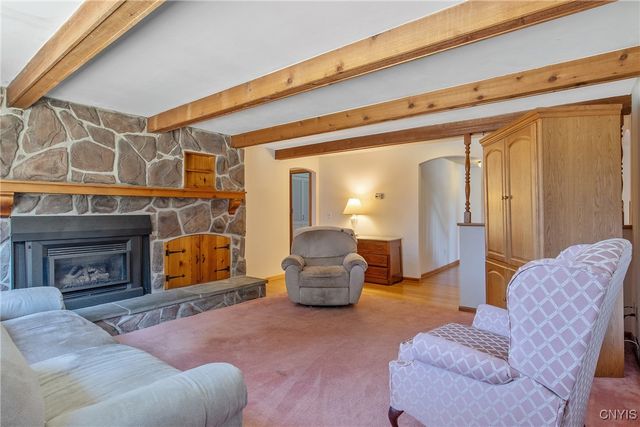 7197 Willow Road, Clay, NY 13212
