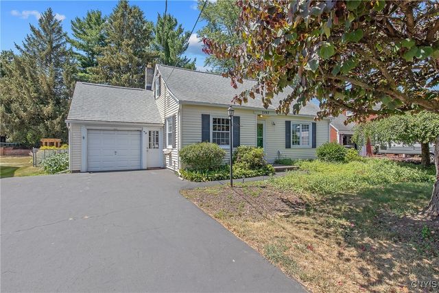 7197 Willow Road, Clay, NY 13212