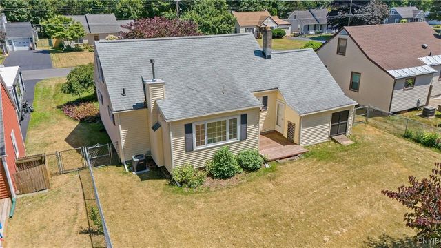 7197 Willow Road, Clay, NY 13212