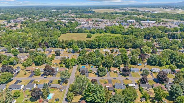7197 Willow Road, Clay, NY 13212