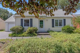 7197 Willow Road, Clay, NY 13212