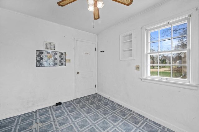 2815 91st STREET, West Allis, WI 53227