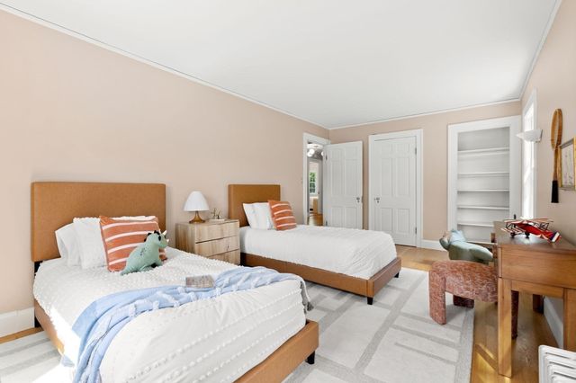 26 Prentiss Lane, Belmont, MA 02478