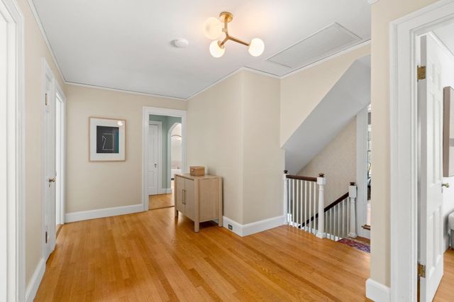 26 Prentiss Lane, Belmont, MA 02478