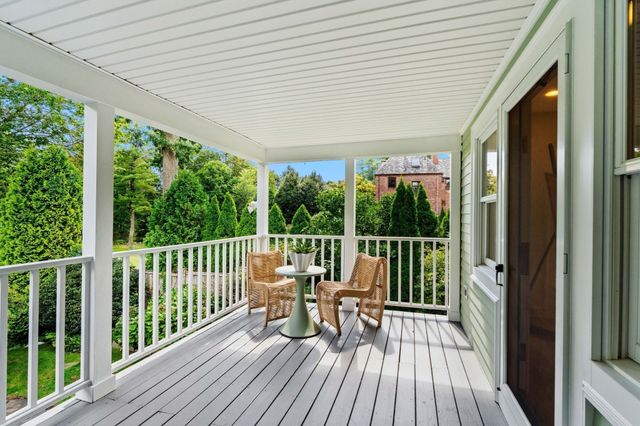 26 Prentiss Lane, Belmont, MA 02478