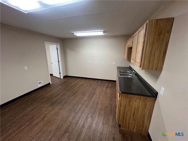 1430 E FM 2410 Road A, Harker Heights, TX 76548