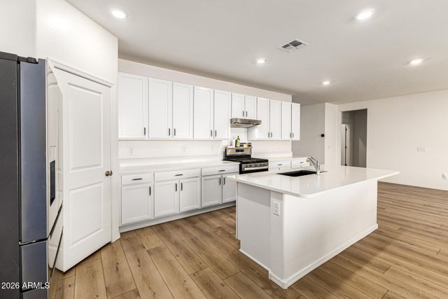 3022 W ESTES Way, Laveen, AZ 85339