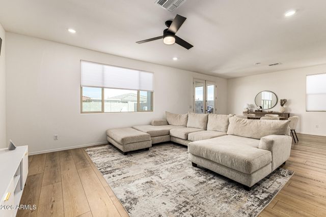 3022 W ESTES Way, Laveen, AZ 85339