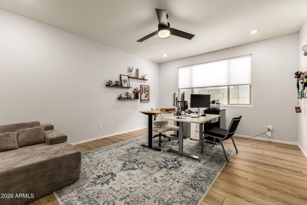 Image 30 of property listing at 3022 W ESTES Way, Laveen, AZ 85339