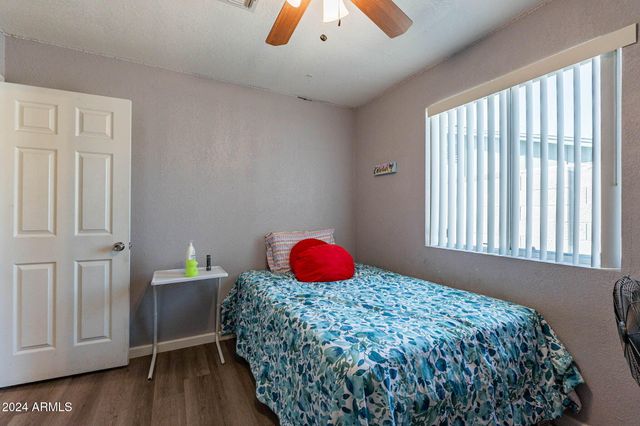 2022 W ASTER Drive, Phoenix, AZ 85029