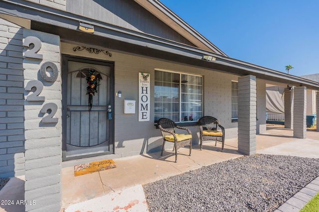 2022 W ASTER Drive, Phoenix, AZ 85029