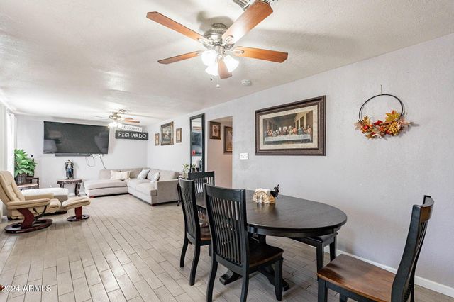 2022 W ASTER Drive, Phoenix, AZ 85029