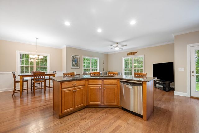3432 Deerview Dr, Murfreesboro, TN 37128