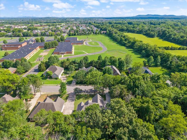 3432 Deerview Dr, Murfreesboro, TN 37128