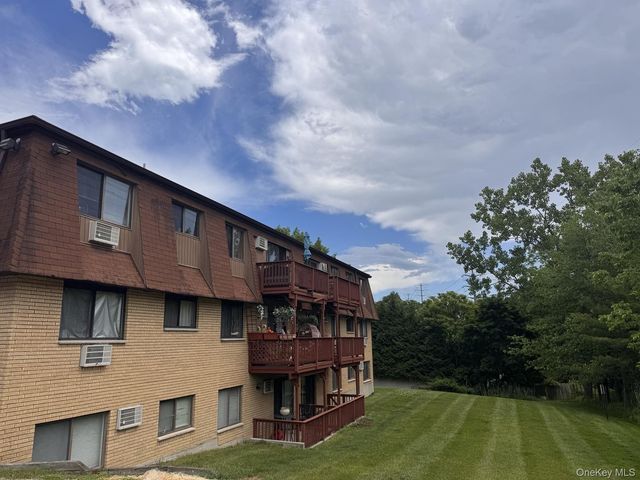 379 Richard Court, Pomona, NY 10970