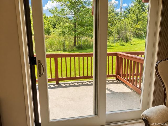 379 Richard Court, Pomona, NY 10970
