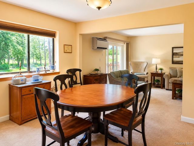 379 Richard Court, Pomona, NY 10970