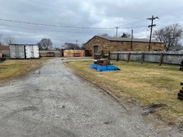 19510 Burnham Avenue, Lansing, IL 60438