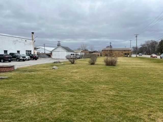 19510 Burnham Avenue, Lansing, IL 60438