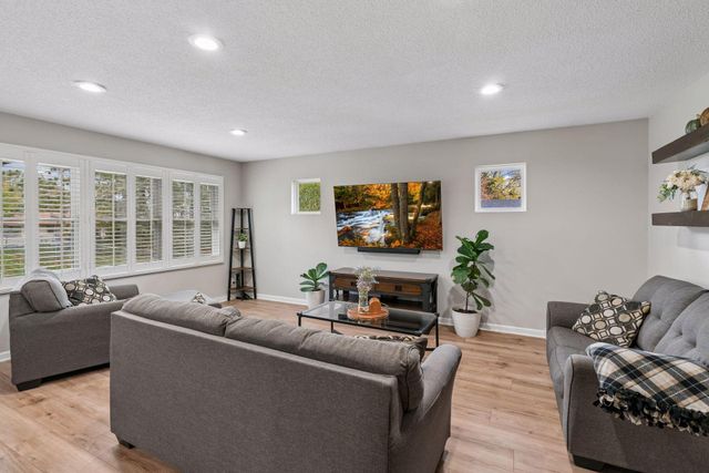 13120 Thomas Avenue S, Burnsville, MN 55337