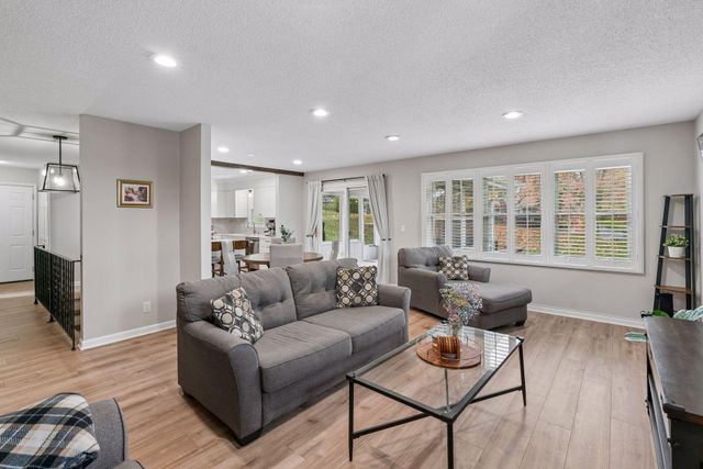13120 Thomas Avenue S, Burnsville, MN 55337