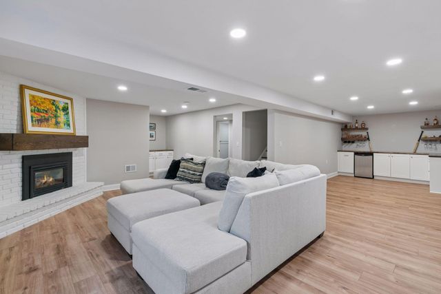 13120 Thomas Avenue S, Burnsville, MN 55337
