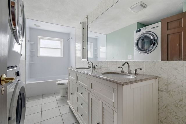 179 Woburn St, Medford, MA 02155