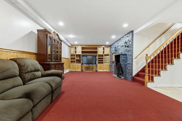 179 Woburn St, Medford, MA 02155