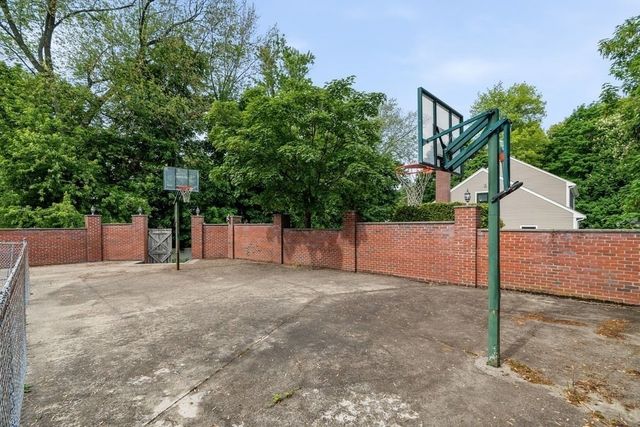 179 Woburn St, Medford, MA 02155
