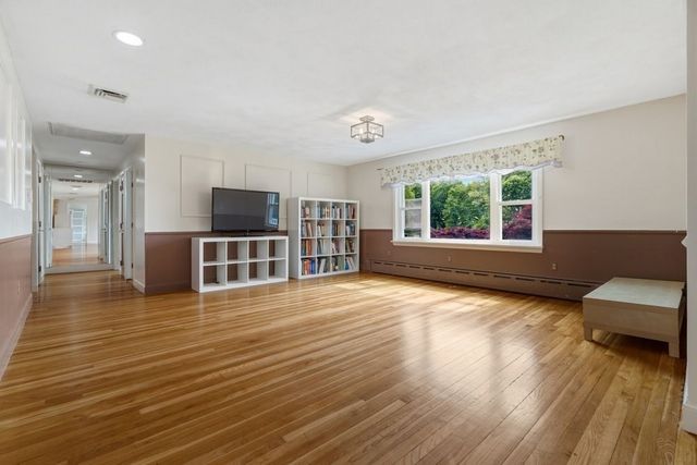 179 Woburn St, Medford, MA 02155