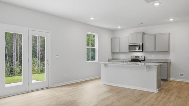 101 Arbor Creek Drive, Dallas, GA 30157