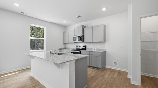 101 Arbor Creek Drive, Dallas, GA 30157
