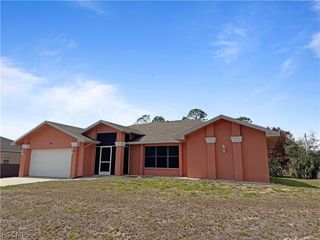 209 McArthur AVE, Lehigh Acres, FL 33936
