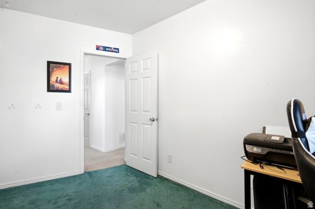 621 W 1000 N, Clinton, UT 84015