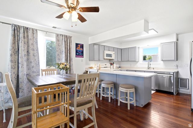 621 W 1000 N, Clinton, UT 84015