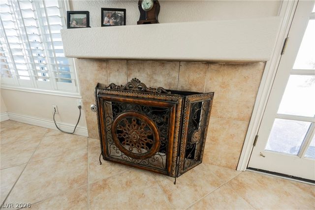 2008 Spruce Brook Drive, Henderson, NV 89074