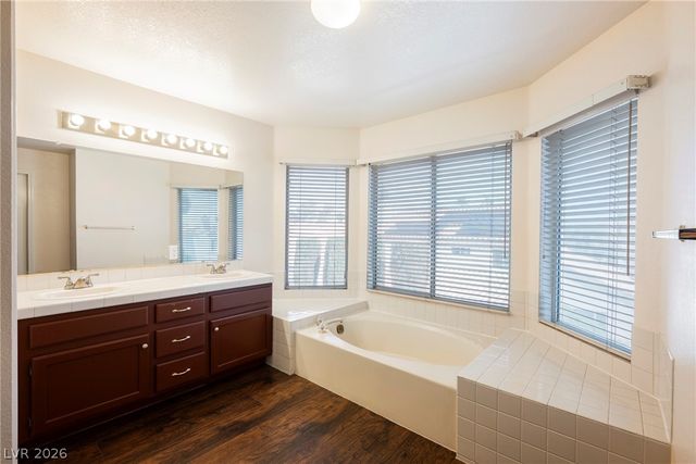 2008 Spruce Brook Drive, Henderson, NV 89074