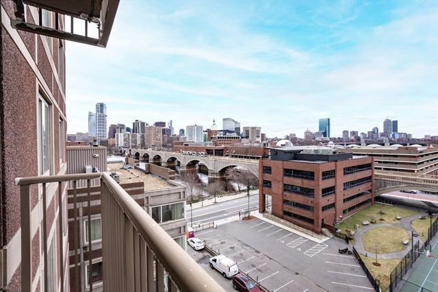 8-10 Museum Way 807, Cambridge, MA 02141