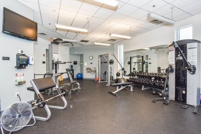 8-10 Museum Way 807, Cambridge, MA 02141