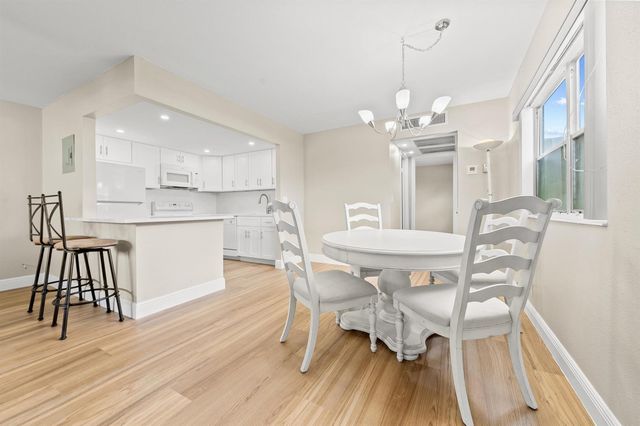 723 Flanders P, Delray Beach, FL 33484