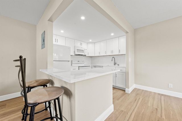 723 Flanders P, Delray Beach, FL 33484