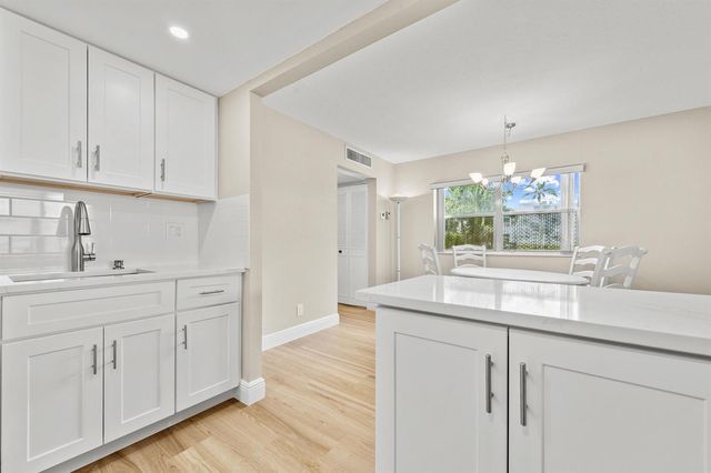 723 Flanders P, Delray Beach, FL 33484
