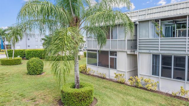 723 Flanders P, Delray Beach, FL 33484