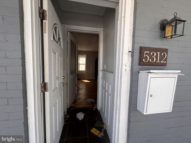 5312 CHESTNUT ST, Philadelphia, PA 19139
