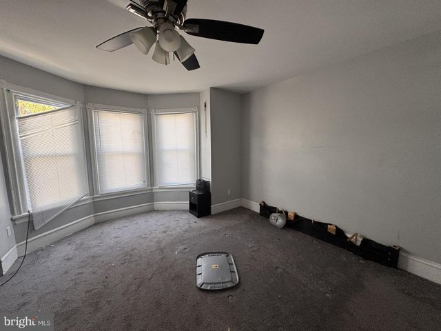 5312 CHESTNUT ST, Philadelphia, PA 19139
