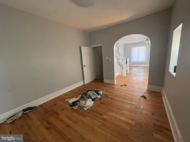 5312 CHESTNUT ST, Philadelphia, PA 19139