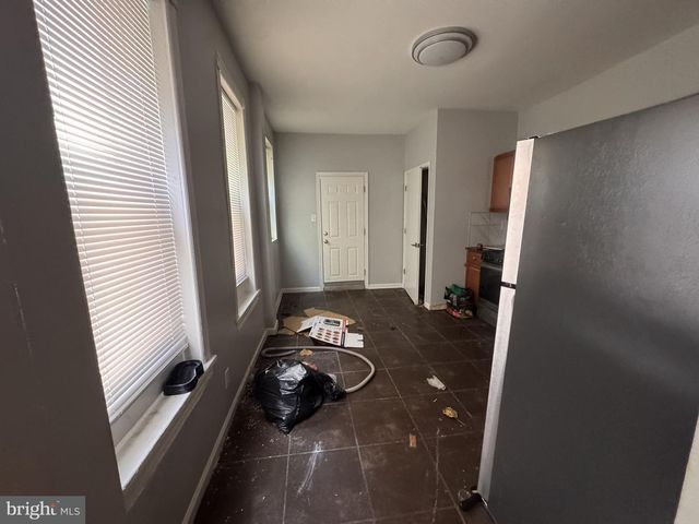 5312 CHESTNUT ST, Philadelphia, PA 19139