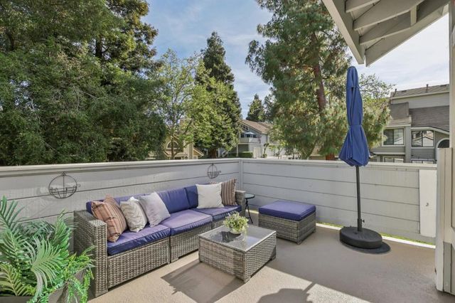 2890 Buena Crest Court, San Jose, CA 95121