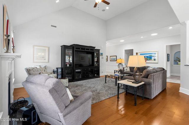 459 Dunlieth Street NW, Calabash, NC 28467